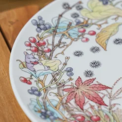 Maison Ghibli Assiette 23 cm Totoro Baies - Mon Voisin Tororo