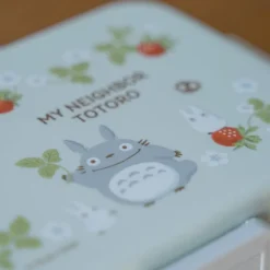 Maison Ghibli Bento 4 Fermetures 650ml Collection Framboise - Mon Voisin Totoro