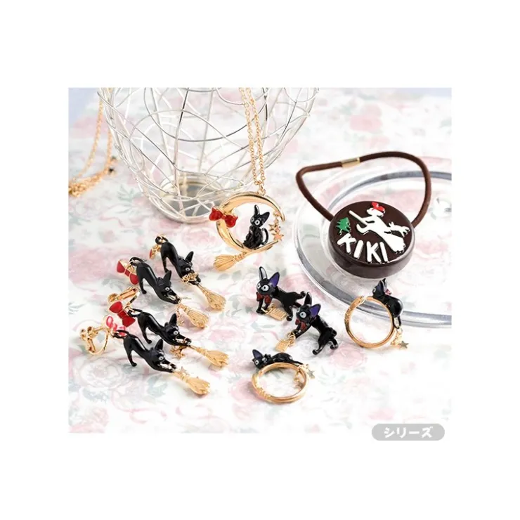 Maison Ghibli Boucles d’oreilles percées Jiji sur son balai - Kiki la petite Sorciè