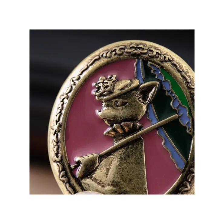 Maison Ghibli Broche vintage Louise - Le Royaume des chats