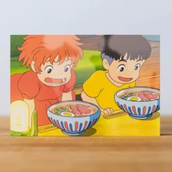 Maison Ghibli Carte Postale Ponyo & Sosuke ramen - Ponyo sur la falaise