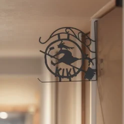 Maison Ghibli Enseigne Boulangerie - Kiki la petite sorcière