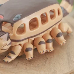 Maison Ghibli Figurine Chatbus à friction et Totoro à l’intérieur - Mon Voisin Toto