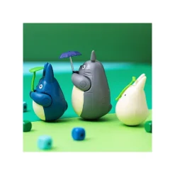 Maison Ghibli Figurine Culbuto Totoro Bleu avec feuille - Mon Voisin Totoro