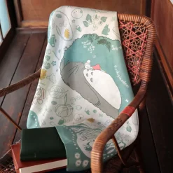 Maison Ghibli Grand mouchoir Mystérieuse rencontre 53x53 cm - Mon Voisin Totoro