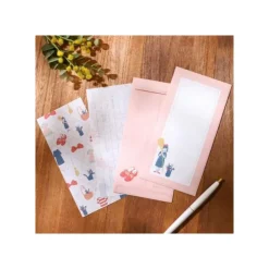 Maison Ghibli Papier à lettres Garde robe - Kiki la petite sorcière