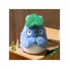 Maison Ghibli Peluche Nakayoshi Totoro Bleu avec feuille - Mon Voisin Totoro