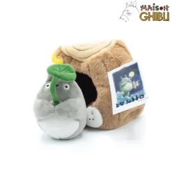 Maison Ghibli Peluche Totoro Dans Un Tronc D'Arbre - Mon Voisin Totoro
