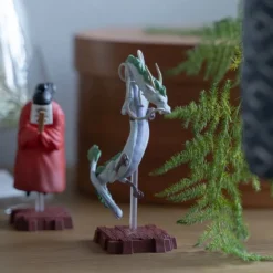 Maison Ghibli Pose Coll Assort. de 8 Figurines Dieux Unabara - Le Voyage de Chihiro
