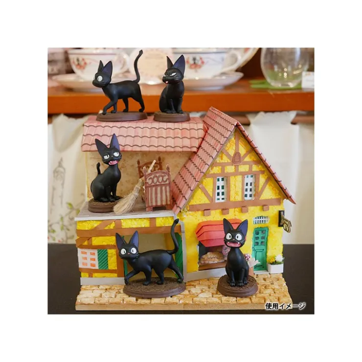 Maison Ghibli Pose Collection Assort. de 6 Figurines Jiji – Kiki la petite sorcière