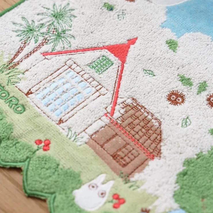 Maison Ghibli Serviette Totoro dans le ciel 34x80 cm - Mon Voisin Totoro