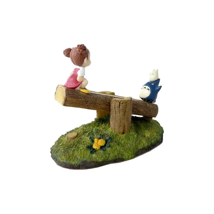 Maison Ghibli Statue Balancoire Mei Et Totoro Bleu Et Blanc - Mon Voisin Totoro