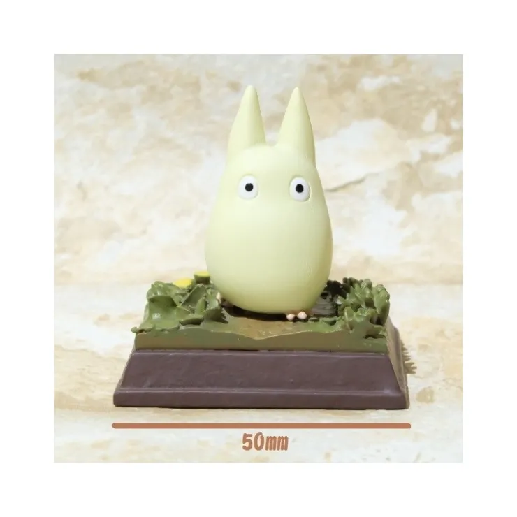 Maison Ghibli Statue Collection Stop Motion Totoro Blanc Course Pose 1 - Mon Voisin
