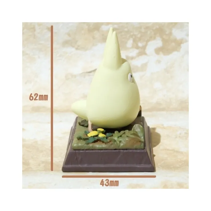 Maison Ghibli Statue Collection Stop Motion Totoro Blanc Course Pose 1 - Mon Voisin