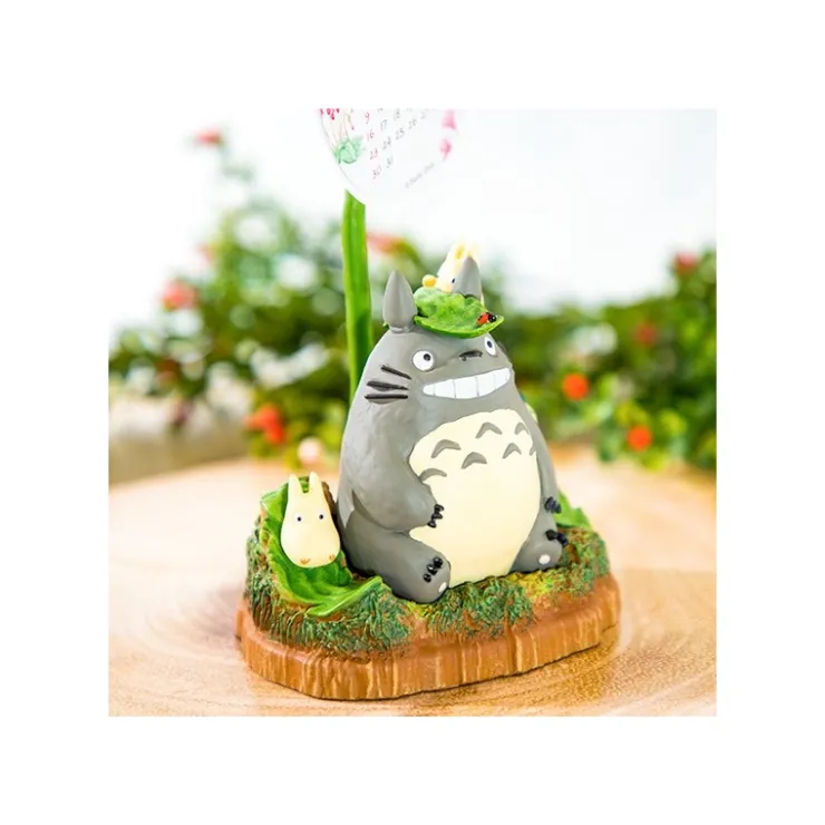 Maison Ghibli Statue Totoro et ses amis sous un pissenlit - Mon Voisin Totoro