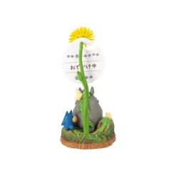 Maison Ghibli Statue Totoro et ses amis sous un pissenlit - Mon Voisin Totoro