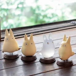 Maison Ghibli Statuette Totoro blanc transparent - Mon Voisin Totoro