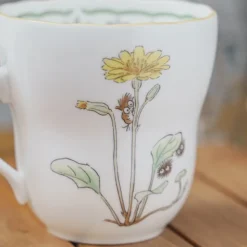 Maison Ghibli Tasse Totoro Chapeau de Fleurs Jaunes - Mon Voisin Totoro