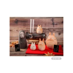 Maison Ghibli Trois Statuettes Totoro Shigaraki - Mon Voisin Totoro